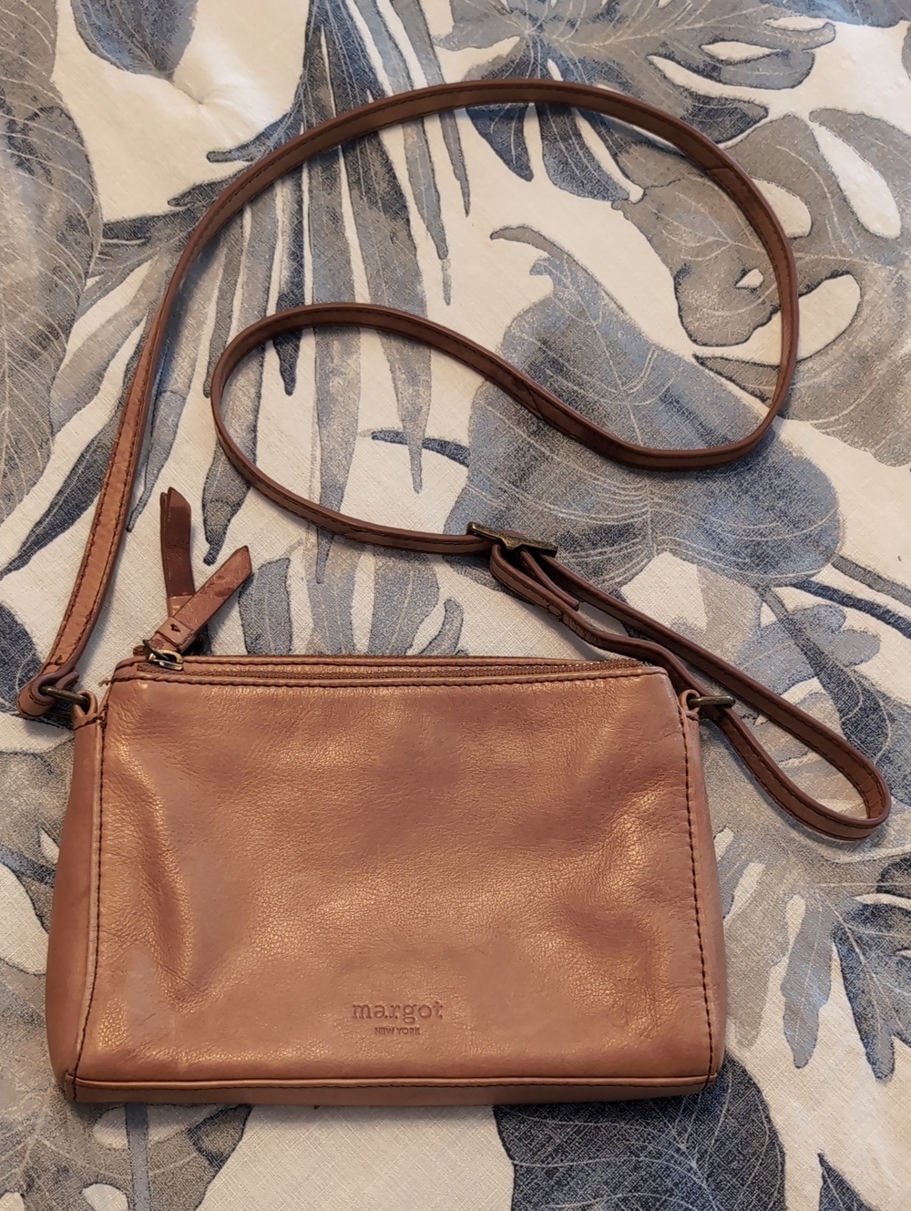 margo leather Crossbody Bag in Brown